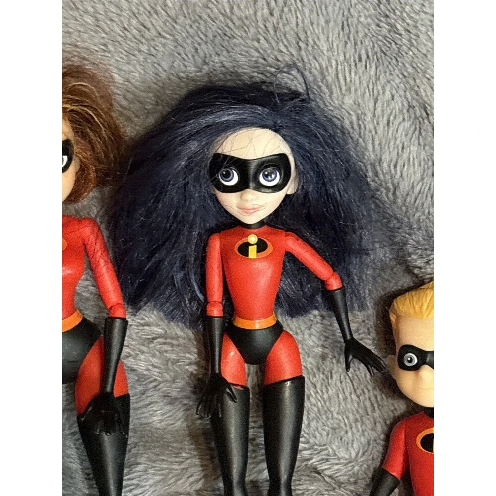 2018 Incredibles Lot of 3 Mrs Incredible Elastigirl Violet Dash Dolls Figures